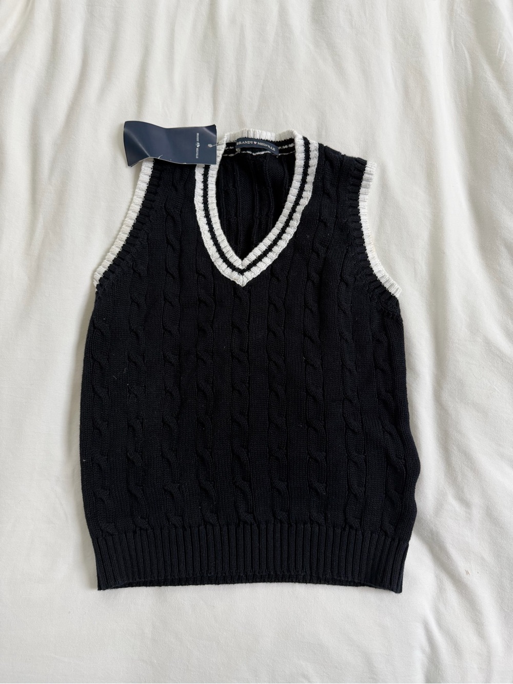 Brandy Melville Navy Cable Knit Sweater Vest New With Tags